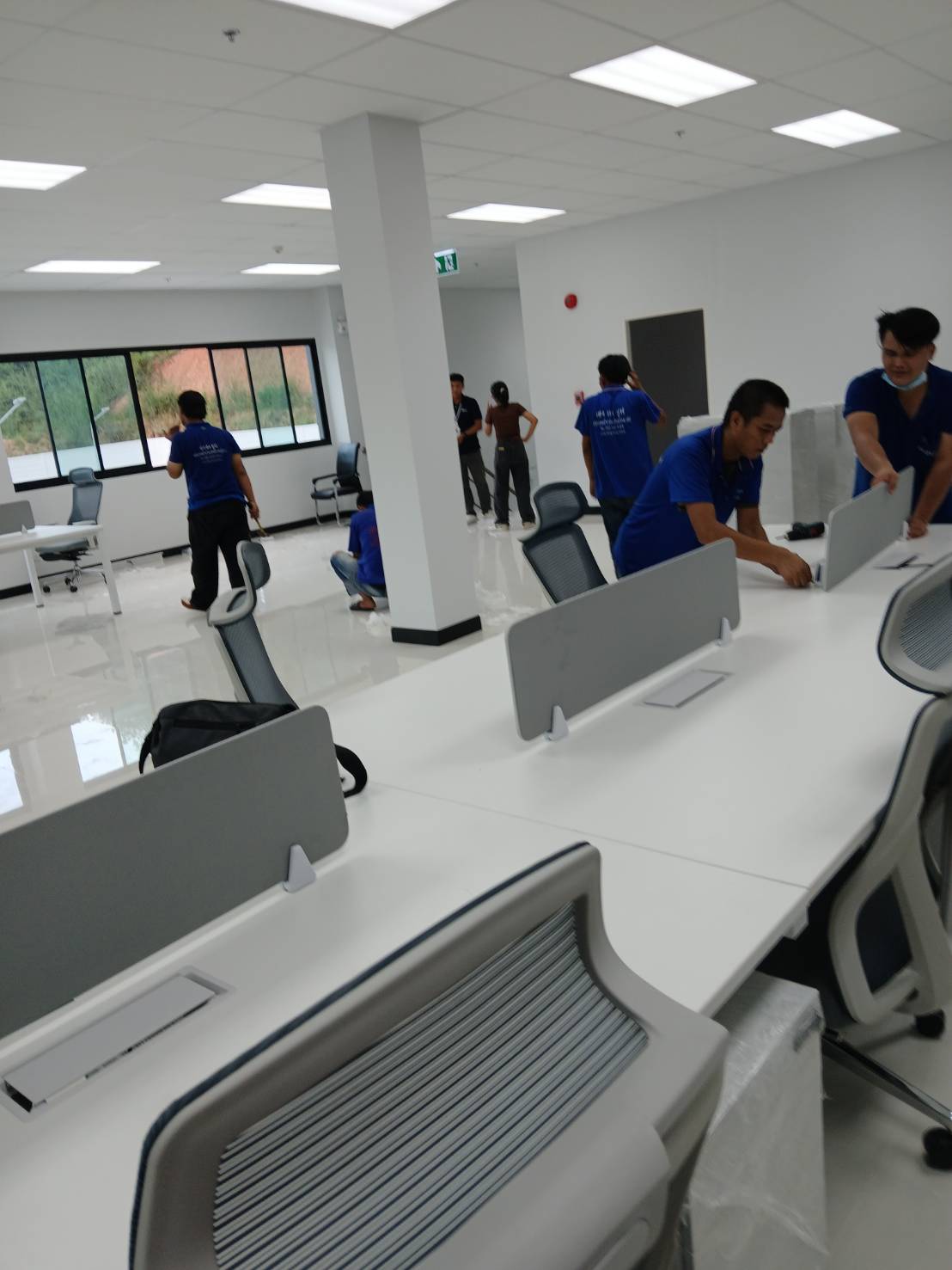 17 - https://เฮงเฮงมูฟบริการขนย้ายทั่วไทย.com | เฮง เฮง มูฟ บริการขนย้ายครบวงจร ทั้งบ้าน คอนโด สำนักงาน และตู้เซฟ โดยทีมงานมืออาชีพ พร้อมบริการแพ็คกิ้ง ถอดประกอบเฟอร์นิเจอร์อย่างปลอดภัย มีรถทุกชนิดให้บริการทั่วไทย ติดต่อได้ 24 ชม.