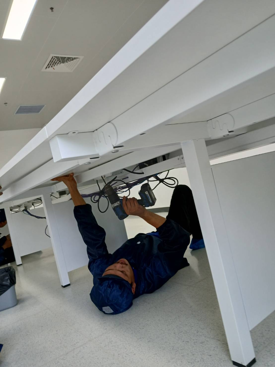 21 - https://เฮงเฮงมูฟบริการขนย้ายทั่วไทย.com | เฮง เฮง มูฟ บริการขนย้ายครบวงจร ทั้งบ้าน คอนโด สำนักงาน และตู้เซฟ โดยทีมงานมืออาชีพ พร้อมบริการแพ็คกิ้ง ถอดประกอบเฟอร์นิเจอร์อย่างปลอดภัย มีรถทุกชนิดให้บริการทั่วไทย ติดต่อได้ 24 ชม.