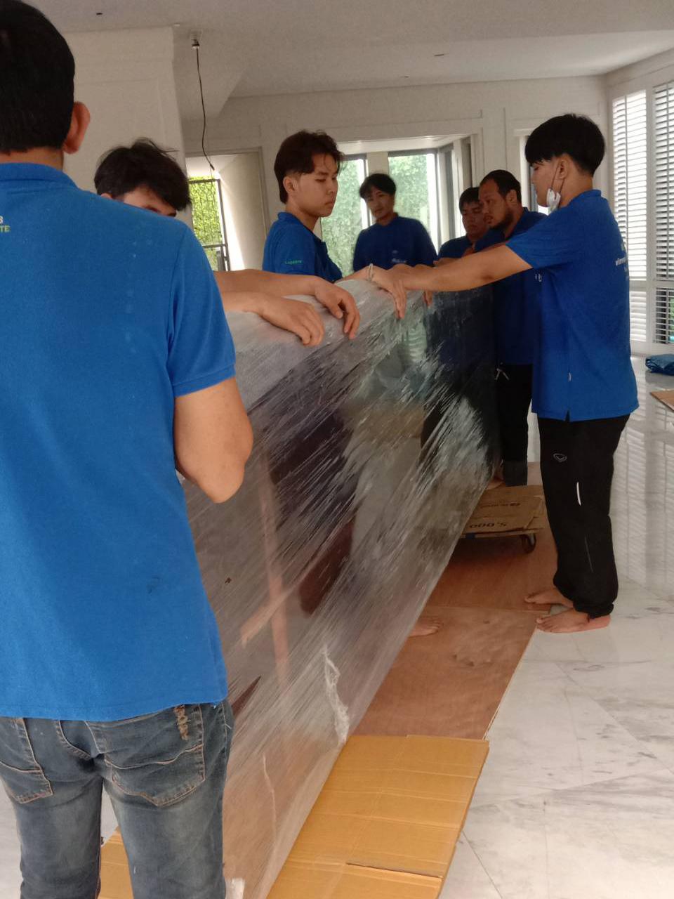 43 - https://เฮงเฮงมูฟบริการขนย้ายทั่วไทย.com | เฮง เฮง มูฟ บริการขนย้ายครบวงจร ทั้งบ้าน คอนโด สำนักงาน และตู้เซฟ โดยทีมงานมืออาชีพ พร้อมบริการแพ็คกิ้ง ถอดประกอบเฟอร์นิเจอร์อย่างปลอดภัย มีรถทุกชนิดให้บริการทั่วไทย ติดต่อได้ 24 ชม.